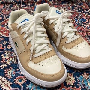 Lacoste Sneakers